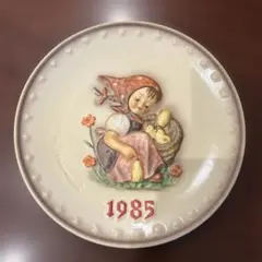 フンメル　イヤープレート1985
