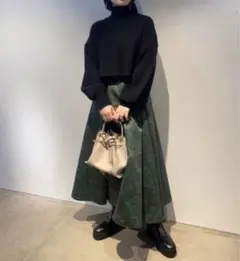 FRAY I.D ピグメントフラワーフレアスカート