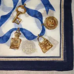 《新品》FENDI コットンハンカチ リボンとチャーム柄