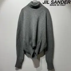 Item thumbnail for item 04b83b23-5f61-4d8e-9f81-023d194c50af