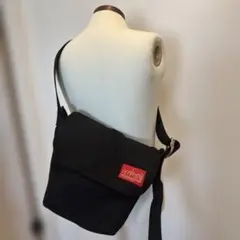 Manhattan Portage メッセンジャーバッグ 黒