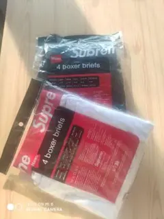 【新品未開封】SUPREME ボクサーパンツ Sサイズ 2枚