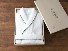 今治浴巾 プレミアム スーピマコットン無撚糸バスローブ(木箱入り)