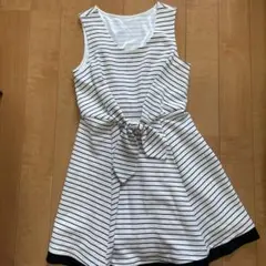 ノースリーブ ワンピース