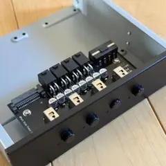 HDD/SSD４台切り替え機