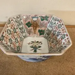 Item thumbnail for item 528c80a0-41d7-4a64-b89c-2430b0559138