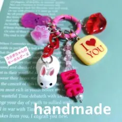 ハンドメイド 白うさちゃんキーホルダーꕤ.。