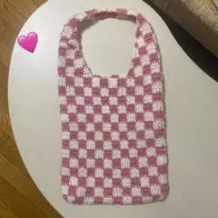 Item thumbnail for item 005bf154-6cdb-4d36-821e-0072f7435a40