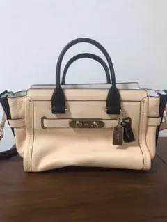未使用 COACH スワッガー 2wayバッグ