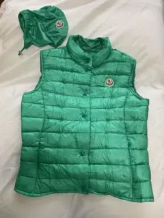 モンクレール ダウンベスト 美品