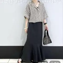 【美品】ローリーズファーム　パイピングシャツ