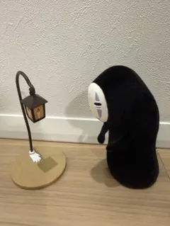 カオナシ　置き物