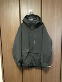 UNIQLO XL ブラック マウンテンパーカー