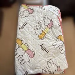 ミッフィー　敷きパッド　ダブルサイズ