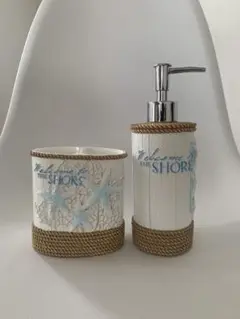 ソープボトルとハブラシスタンド