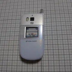 携帯電話のモックアップ　店頭展示用模型　貴重なSANYO