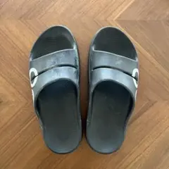 ウーフォス（OOFOS） リカバリーサンダル　26㎝