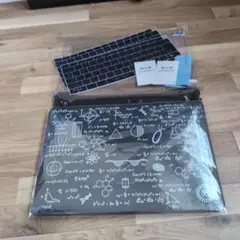 MacBook Pro 13インチ 保護ケース キーボードカバー2枚付