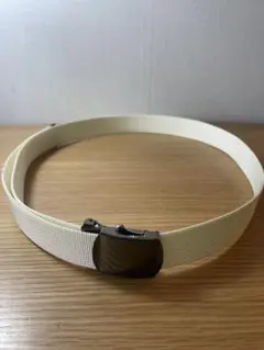 美品　ナイロンベルト　ホワイト　ガチャベルト　通称ガチャベル　ミリタリー