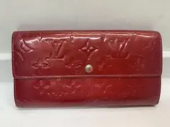 LOUIS VUITTONルイヴィトンヴェルニ長財布/赤