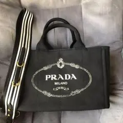 PRADAプラダカナパ 黒
