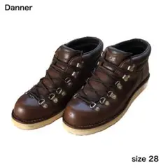 Danner ダナー マウンテンブーツ MT.RIDGE MID CRYSTY