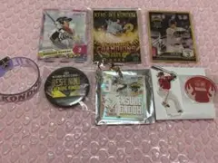 ソフトバンクホークス 近藤健介 アクリルスタンド 缶バッジ オーロラブレス等