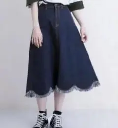 メルロー　スカラップ　デニムスカート　フレアスカート　フリンジスカート