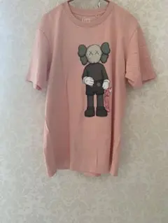 ⭐︎新品未使用⭐︎UNIQLO×KAWS Tシャツ♪