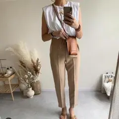 【新品】【タグ付き】ZARA♡パンツ M ハイウエスト ベージュ