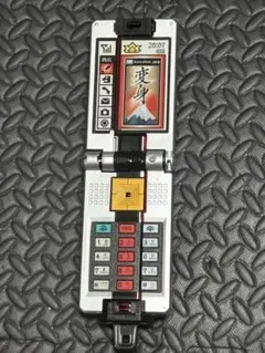 【良品】侍戦隊シンケンジャー『変身携帯ショドウフォン』 Amazon | 侍戦隊シンケンジャー 変身携帯 ショドウフォン