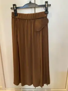 ヌメロヴェントゥーノ スカート