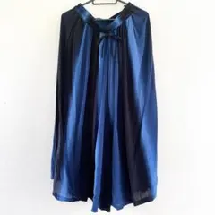 光沢✨ワイドパンツ（ネイビーグラデーション）Ｍサイズ ふんわり