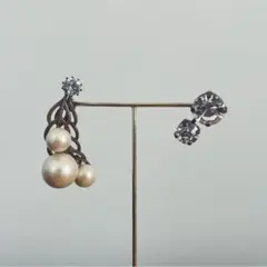 petite robe noireコットンパール プチローブノアール ピアス