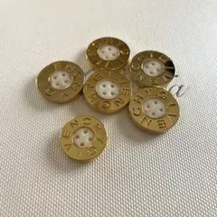 ジバンシー　ボタン6個セット