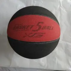 バスケットボール 5号 赤と黒