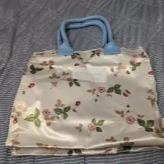 ＊新品・未使用品＊【ウェッジウッド】ワイルドストロベリー柄特製バッグ
