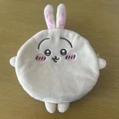 ちいかわ うさぎ まん丸ポーチ