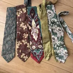ネクタイ　古着