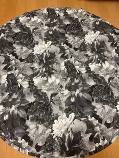 花柄丸型ラグ