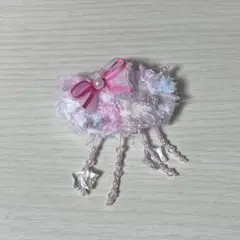 愛と狂気のマーケット　滝女　Ryuunyo ヘアクリップ