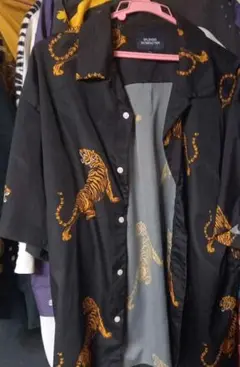 服! LL 虎柄