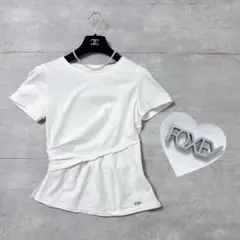 美品❤︎FOXEY NEW YORK❤︎ アシンメトリー ストレッチ トップス ロゴ
