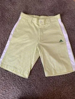 adidas アディダスゴルフ　ハーフパンツ 緑と白のチェック柄