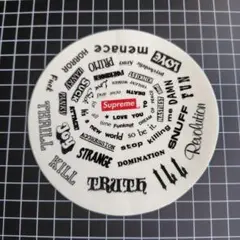 ［SALE] supremeステッカー