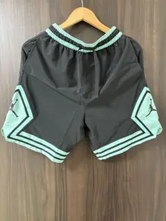 Item thumbnail for item a8a19836-f01b-491d-9525-f9c7d27e5495