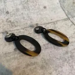 vintage ベッコウ柄デザインピアス