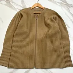 HOMME PLISSE ブルゾン　カーディガン　プリーツ　ベージュ　2サイズ 2025年最新】HOMME PLISSE ISSEY MIYAKE メンズ ジャンパー