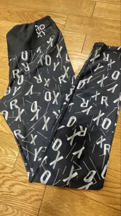 3時間以内発送❗️ROXY ロゴプリント レギンス✨