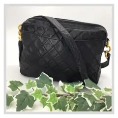 CHANEL シャネル マトラッセ ショルダーバック ブラック ラムスキン